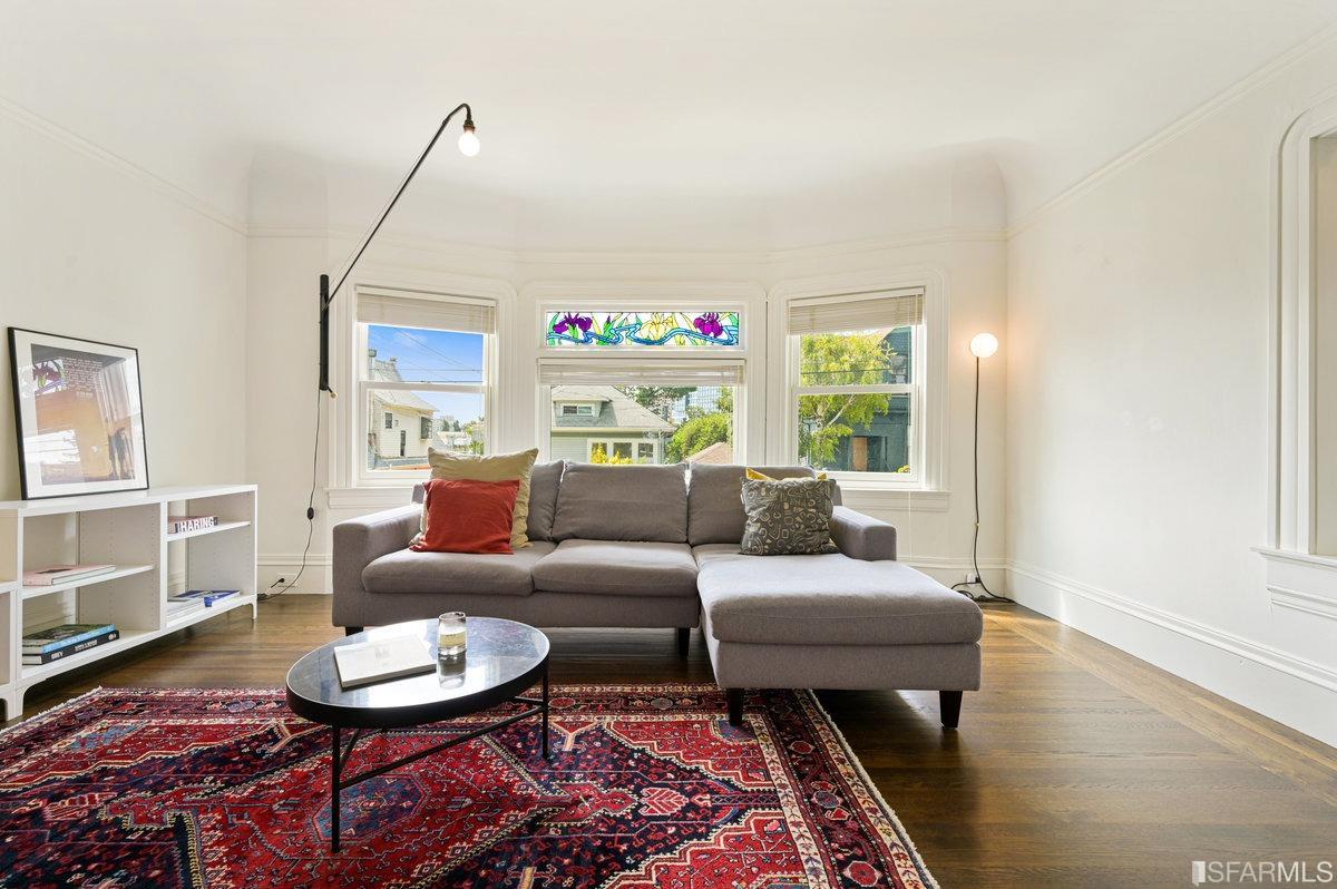 74 Hamilton Place Oakland, CA 94612 - Photo 7 of 34