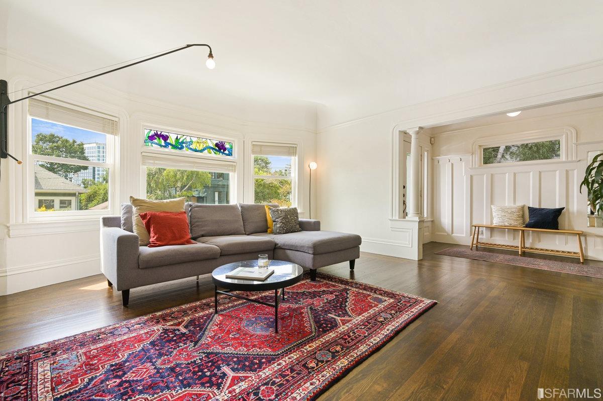 74 Hamilton Place Oakland, CA 94612 - Photo 8 of 34