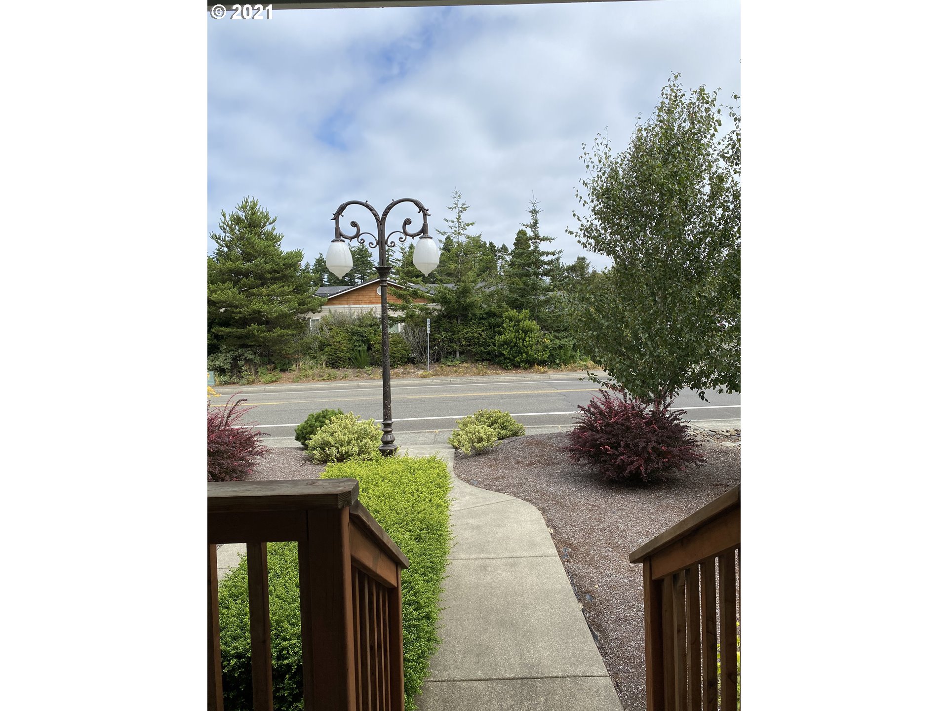 1112 9th Street Florence, OR 97439 - Photo 19 of 22 Gallery Image 19