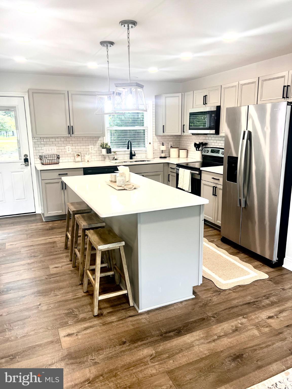 26576 Three Notch Road Mechanicsville, MD 20659 - Photo 7 of 20 Modern kitchen with sleek finishes.