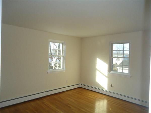 17 Fairview Road, Unit B Framingham, MA 01702 - Photo 6 of 9 Gallery Image 6