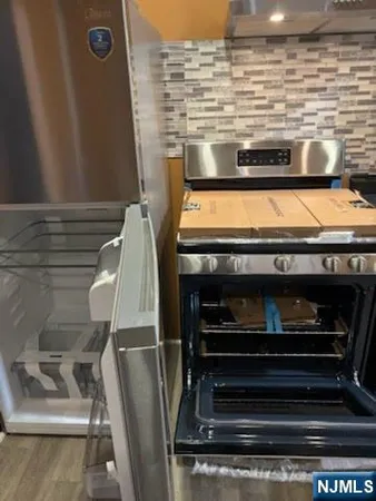 a close view of stove