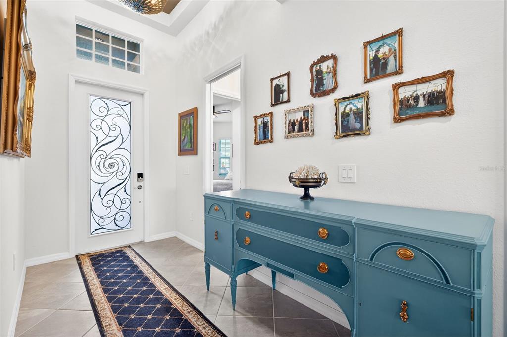 12752 Tulum Loop Venice, FL 34293 - Photo 4 of 57