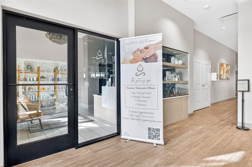 12752 Tulum Loop Venice, FL 34293 - Photo 49 of 57