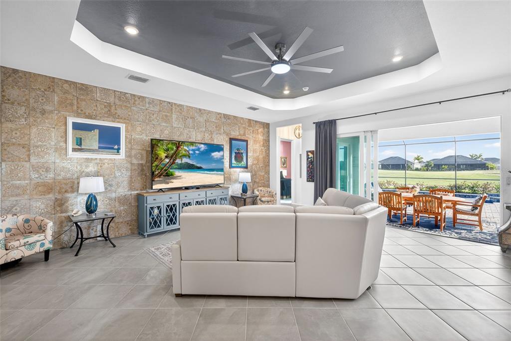 12752 Tulum Loop Venice, FL 34293 - Photo 6 of 57