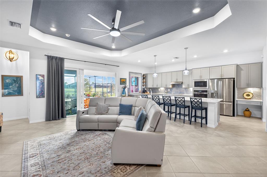 12752 Tulum Loop Venice, FL 34293 - Photo 8 of 57