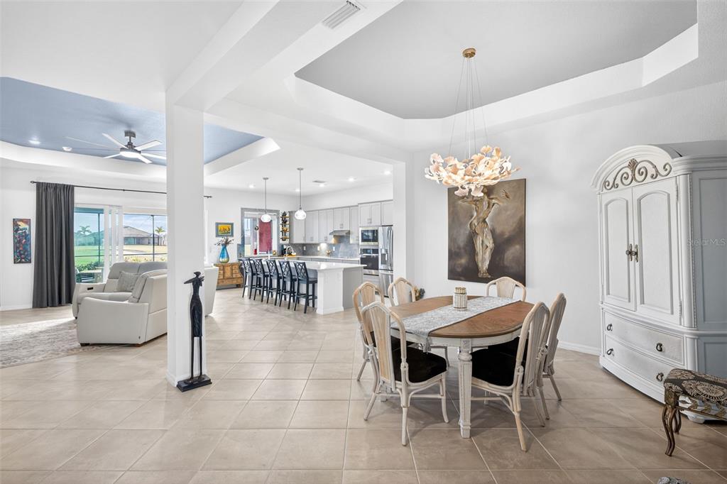 12752 Tulum Loop Venice, FL 34293 - Photo 10 of 57