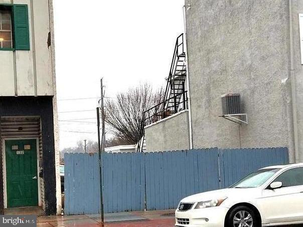 a view of a car garage