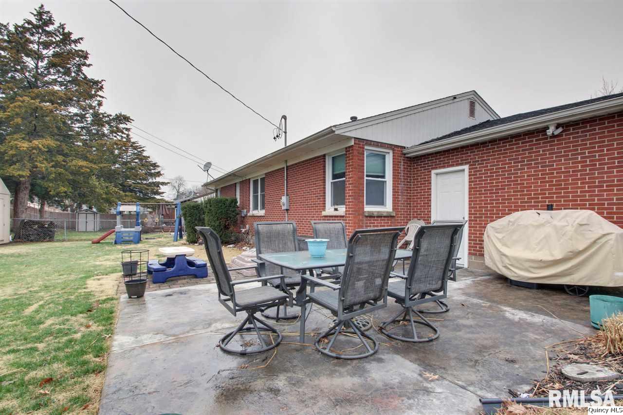 3204 Lawrence Road Quincy, IL 62301 - Photo 10 of 12 Gallery Image 10