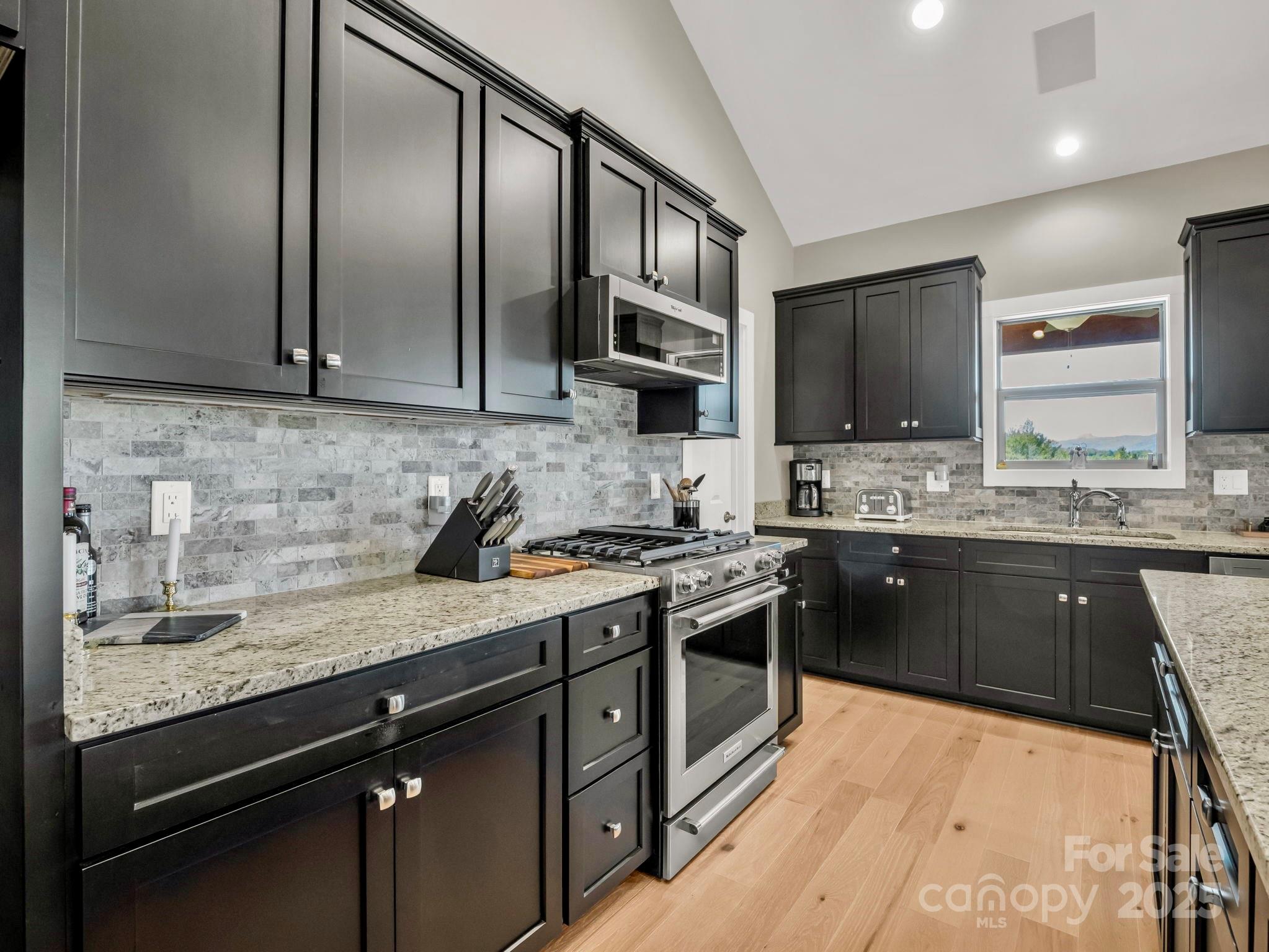 5588 Table View Lane Lenoir, NC 28645 - Photo 15 of 46