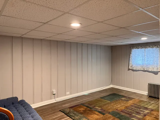 $1,000 | 4526 North Menard Avenue, Unit B, Chicago, IL 60630