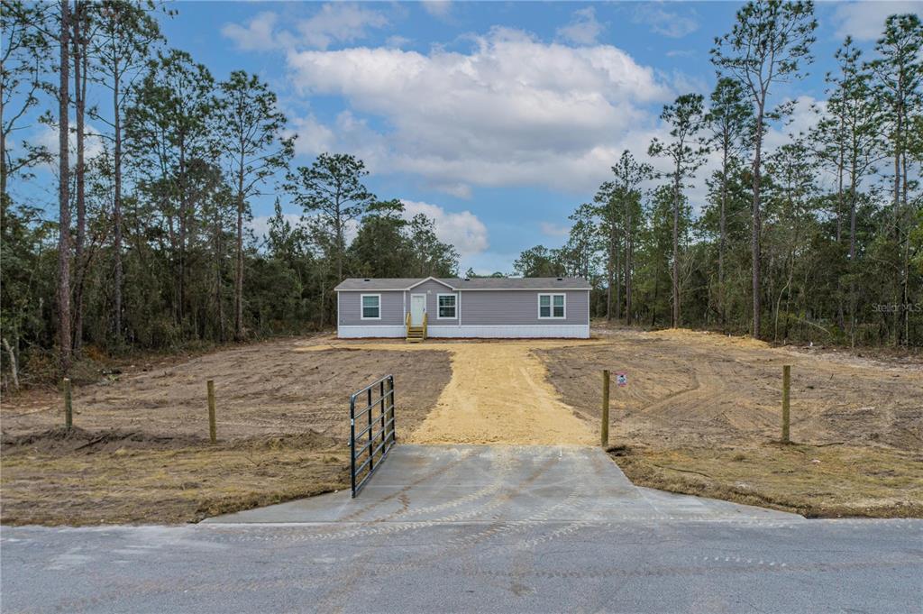 176801 Southwest 27 Street Dunnellon, FL 34432 - Photo 1 of 1