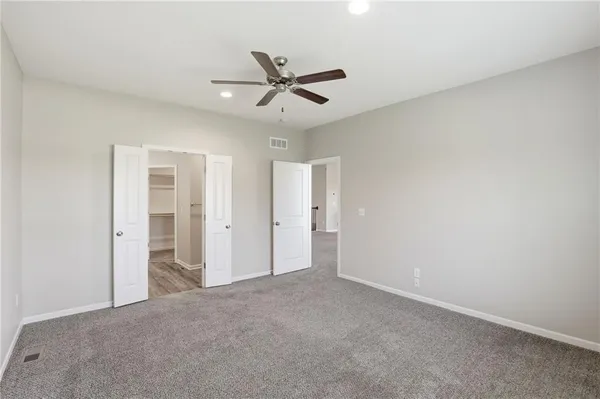 $334,900 | 21805 Southcreek Road, Peculiar, MO 64078