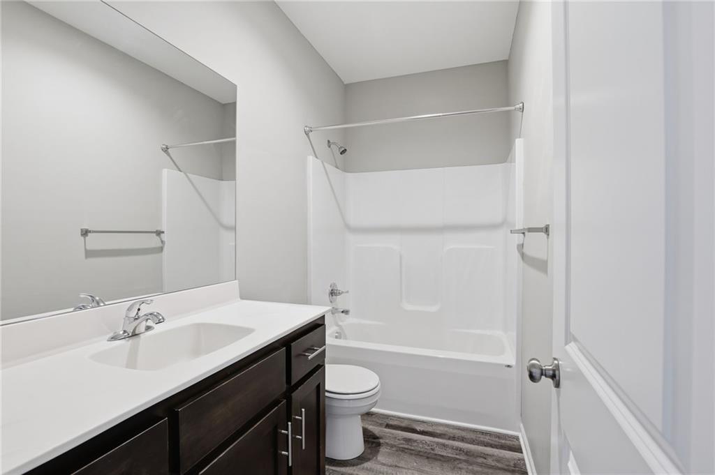 21805 Southcreek Road Peculiar, MO 64078 - Photo 44 of 56