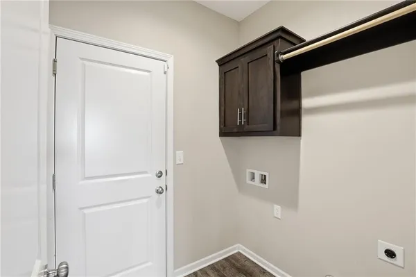 $334,900 | 21805 Southcreek Road, Peculiar, MO 64078