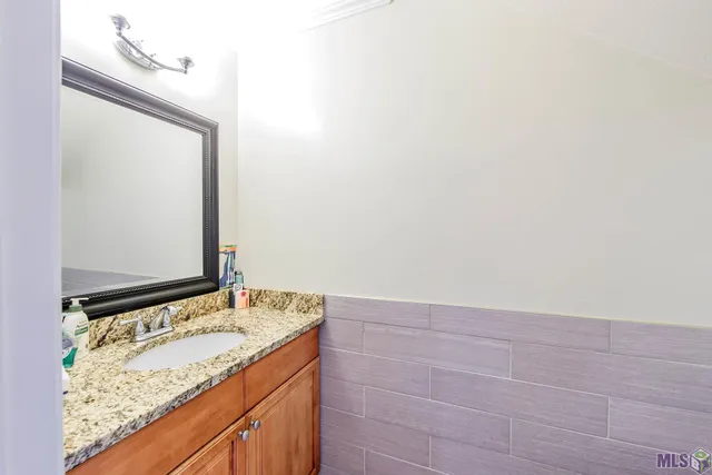 $659,900 | 151 Dixie Avenue, Houma, LA 70363