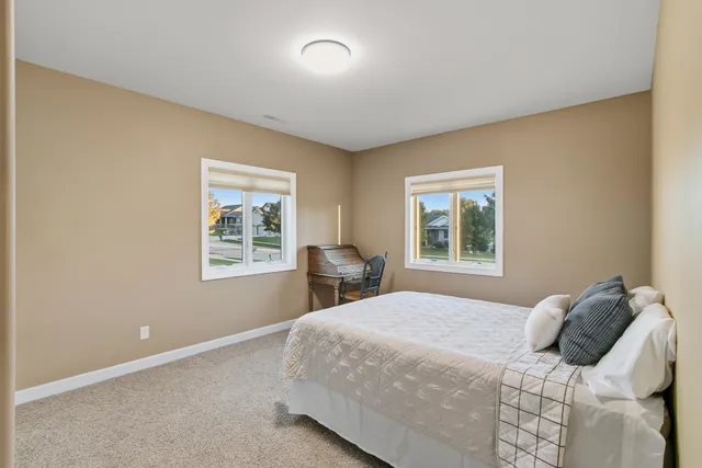 $619,900 | 2819 Bluebird Drive, Portage, WI 53901