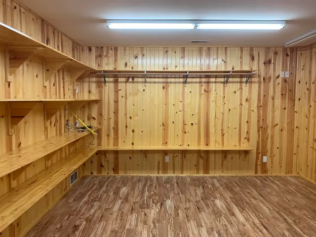 $619,900 | 2819 Bluebird Drive, Portage, WI 53901