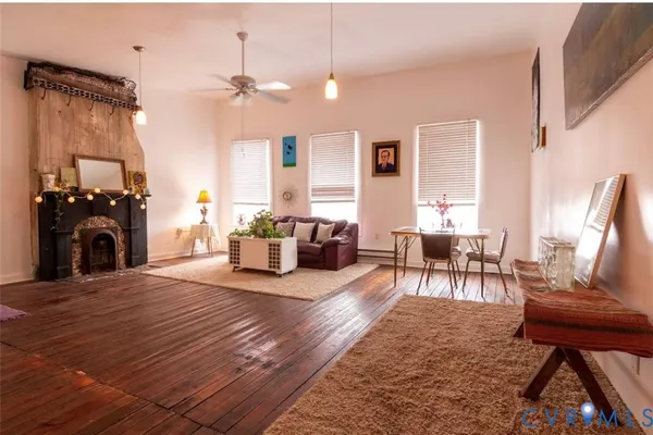 $1,095 | 250 North Sycamore Street, Petersburg, VA 23803