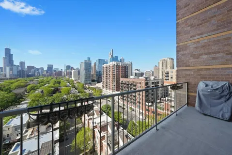 $3,800 | 1530 South State Street, Unit 1009, Chicago, IL 60605