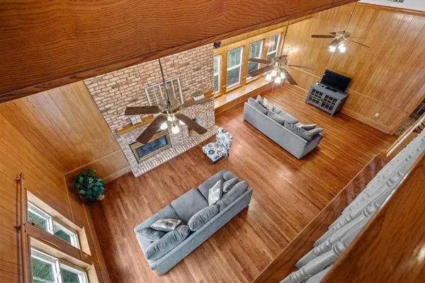 $399,000 | 715 East 5th Street, Ferris, TX 75125