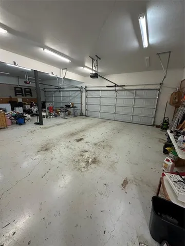 a picture of a bench in the window