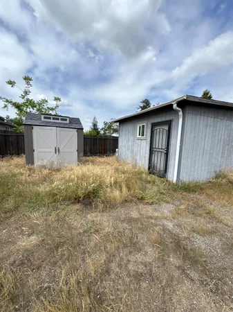 $875,000 | 1101 East Monte Vista Avenue, Turlock, CA 95382