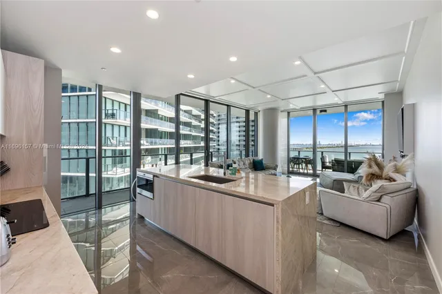 $8,900 | 480 Northeast 31st Street, Unit 1207, Miami, FL 33137