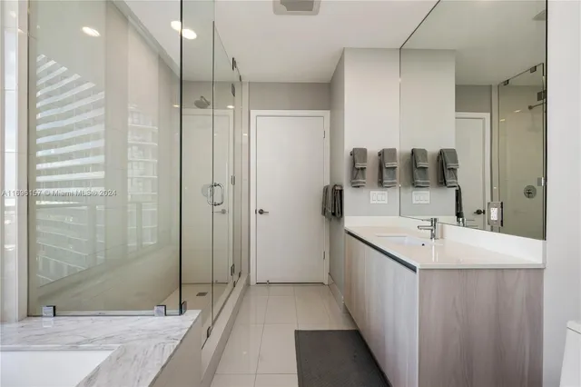 $8,900 | 480 Northeast 31st Street, Unit 1207, Miami, FL 33137