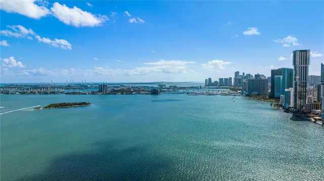 $8,900 | 480 Northeast 31st Street, Unit 1207, Miami, FL 33137