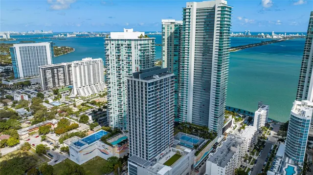 $8,900 | 480 Northeast 31st Street, Unit 1207, Miami, FL 33137