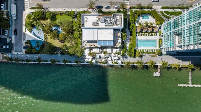 $8,900 | 480 Northeast 31st Street, Unit 1207, Miami, FL 33137