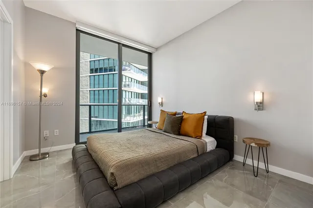 $8,900 | 480 Northeast 31st Street, Unit 1207, Miami, FL 33137