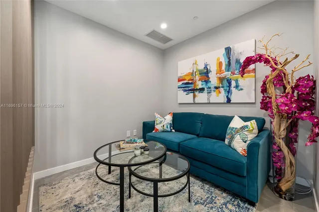 $8,900 | 480 Northeast 31st Street, Unit 1207, Miami, FL 33137