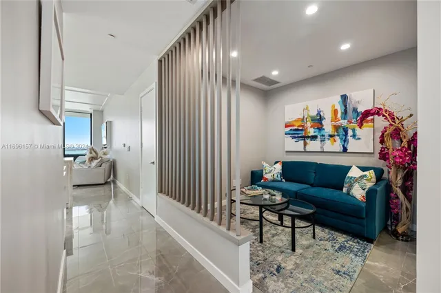 $8,900 | 480 Northeast 31st Street, Unit 1207, Miami, FL 33137