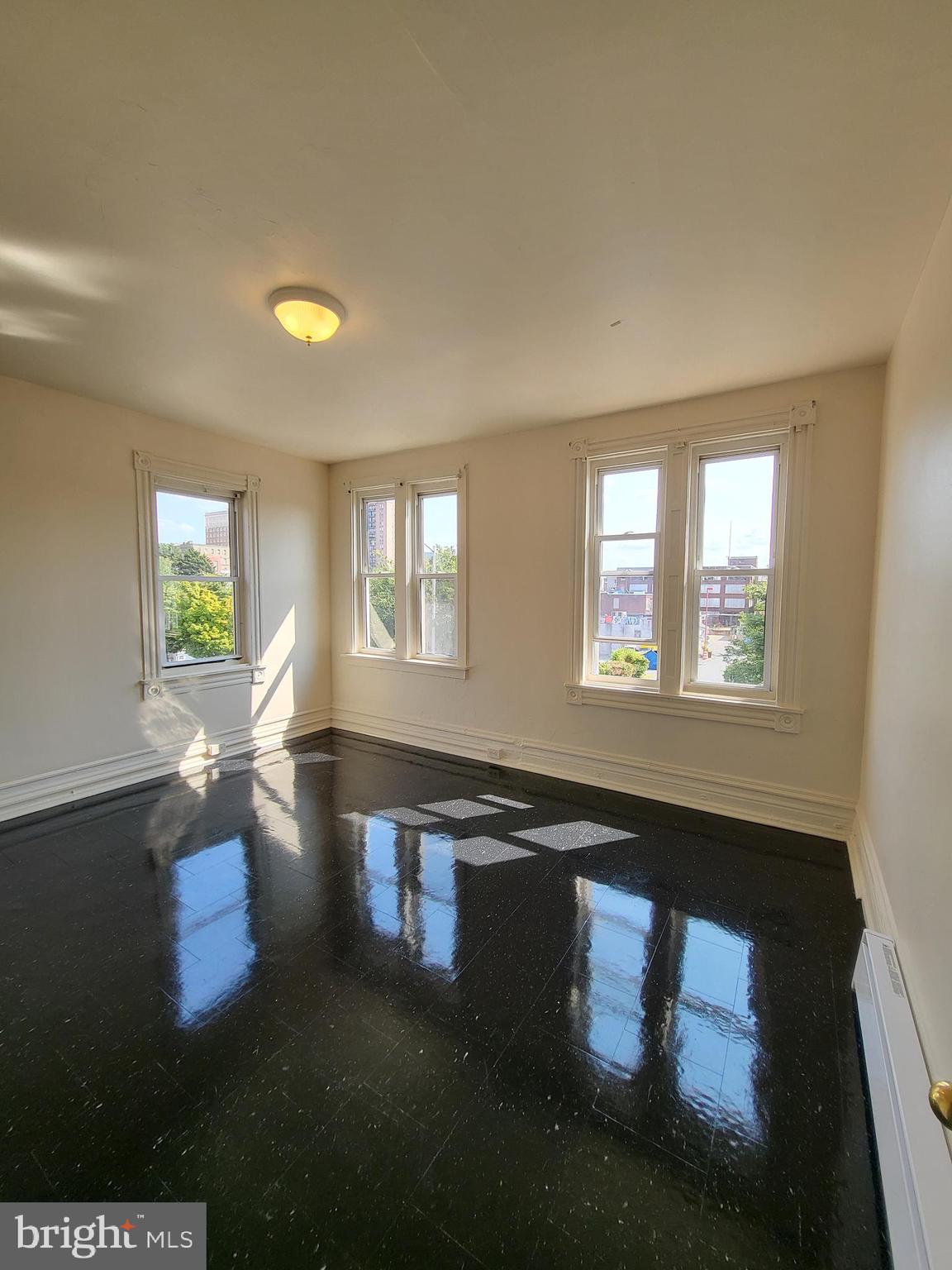 233 Walnut Street Reading, PA 19601 - Photo 17 of 39