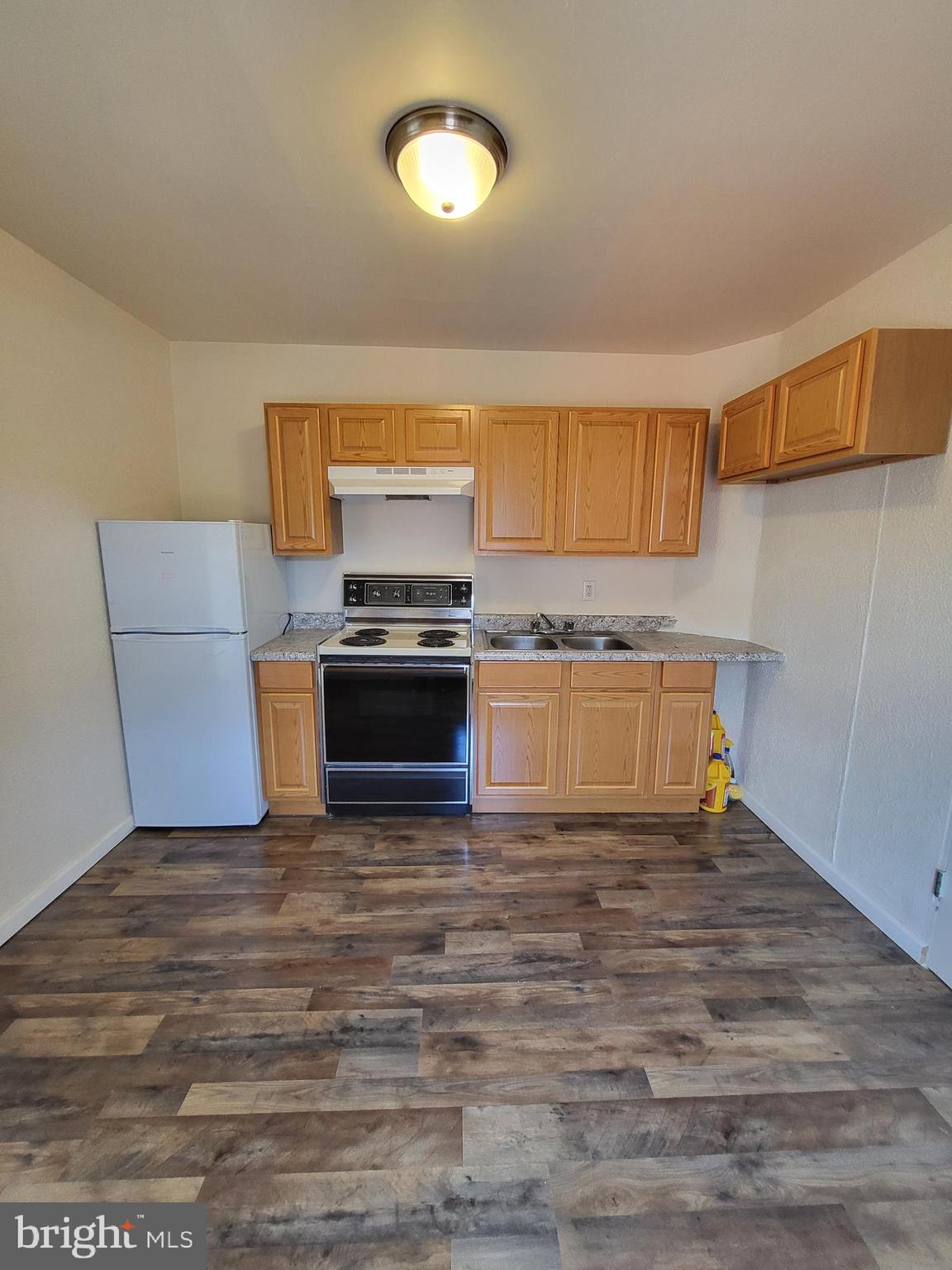 233 Walnut Street Reading, PA 19601 - Photo 25 of 39