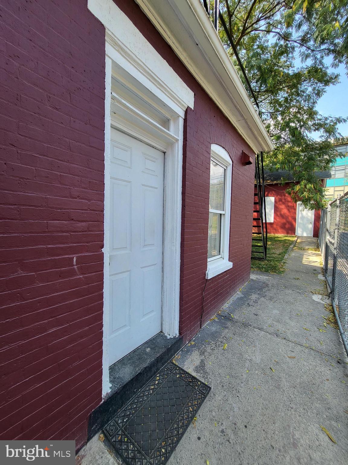 233 Walnut Street Reading, PA 19601 - Photo 35 of 39