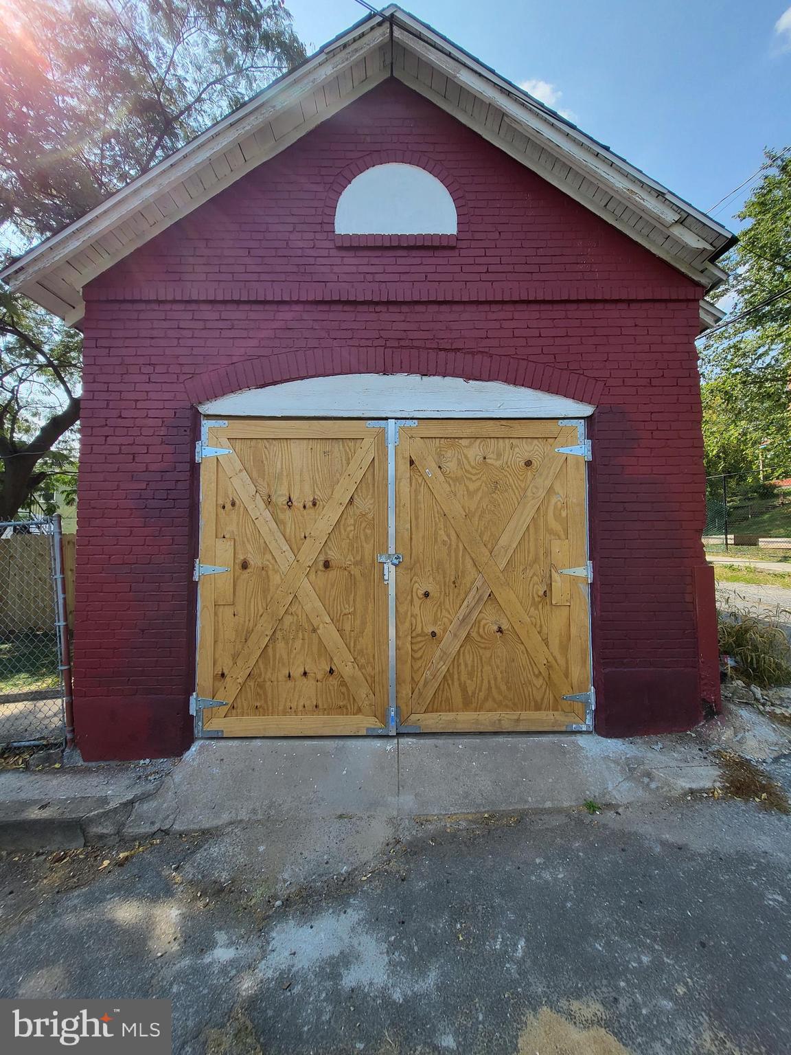 233 Walnut Street Reading, PA 19601 - Photo 38 of 39