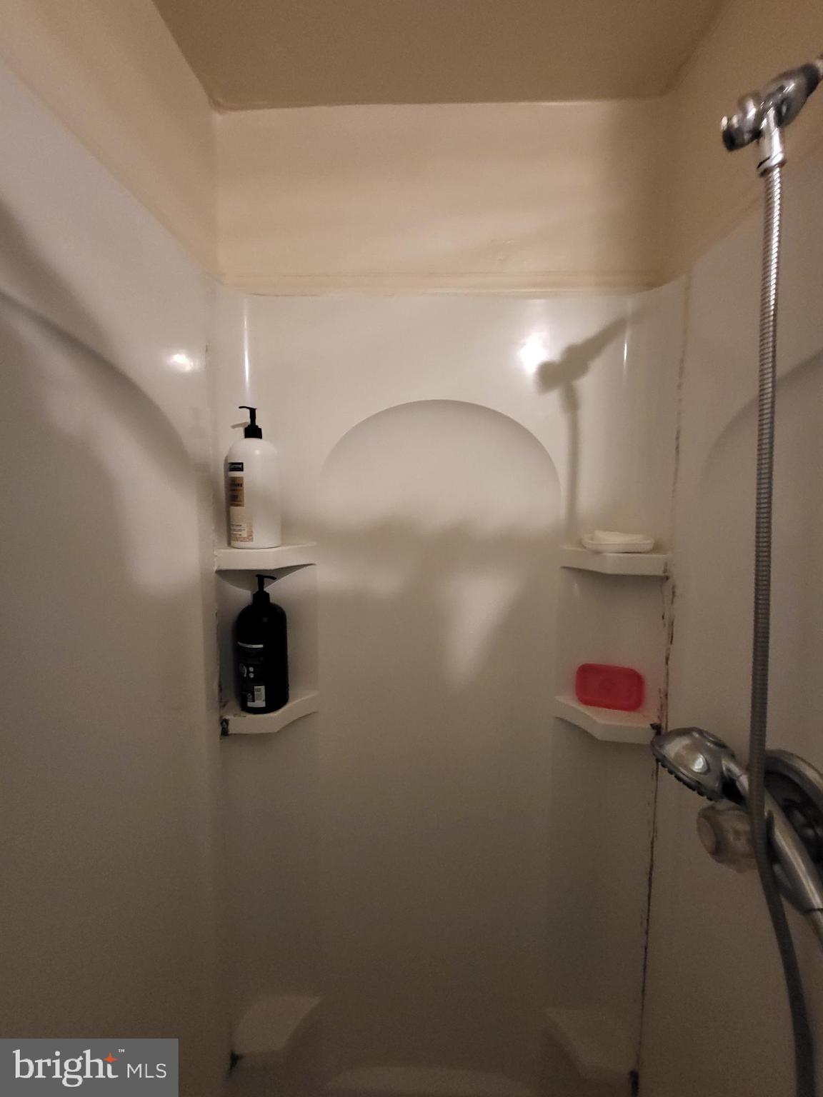 233 Walnut Street Reading, PA 19601 - Photo 8 of 39