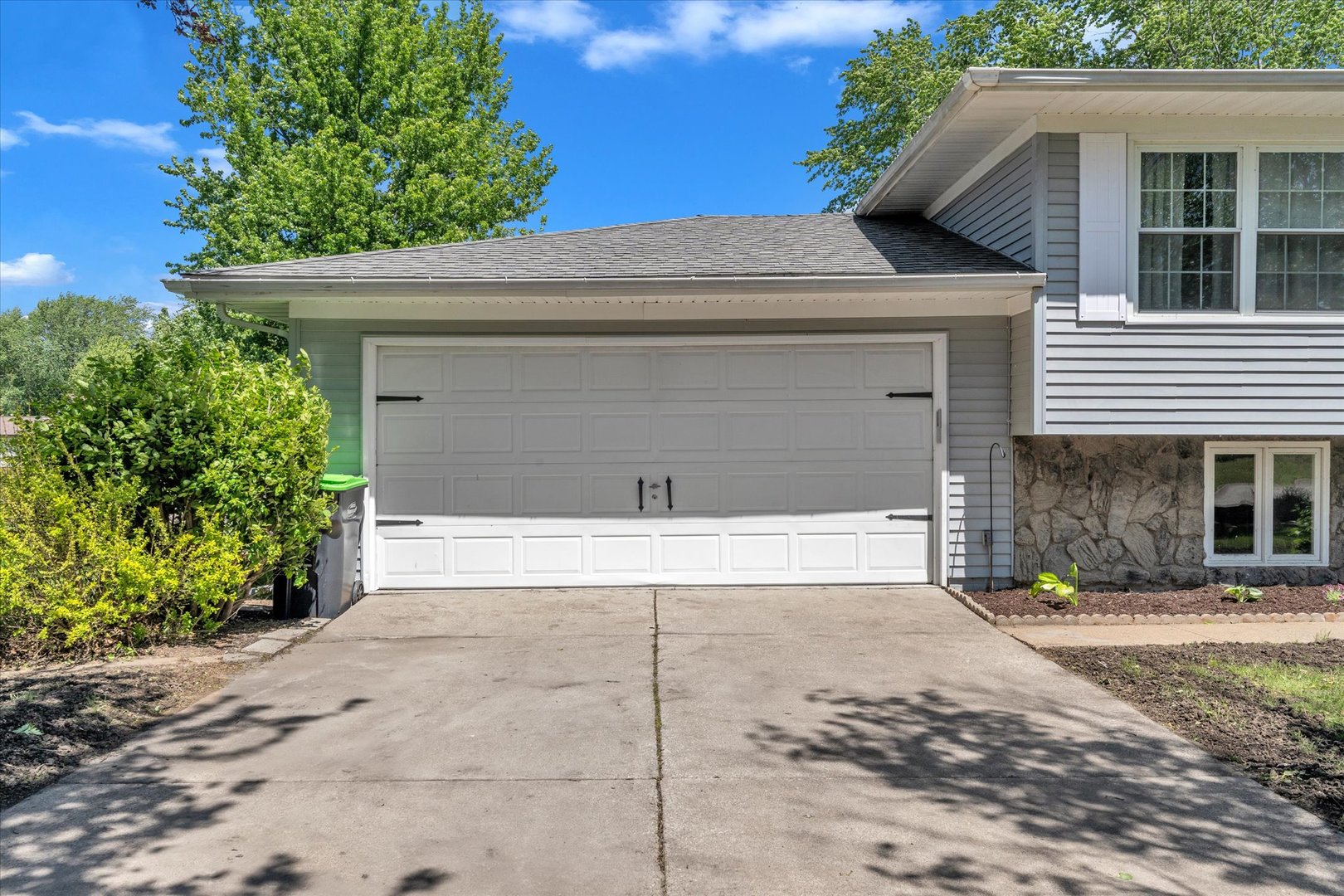 314 Crest Road Eldridge, IA 52748 - Photo 40 of 44