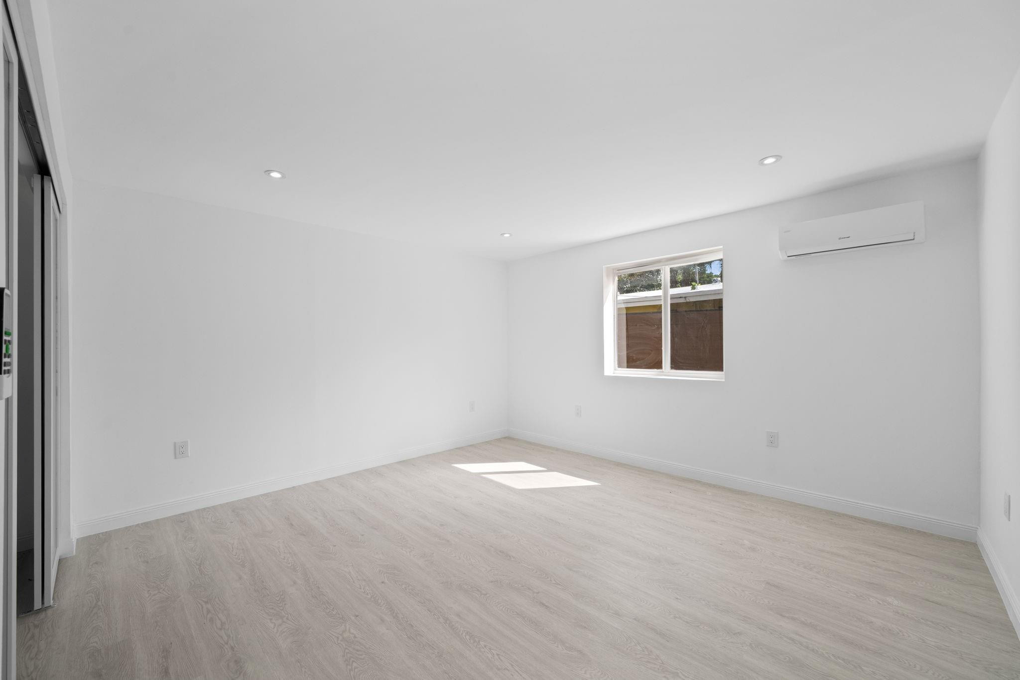 823 Southwest 27th Street Fort Lauderdale, FL 33315 - Photo 19 of 56 Photo 19