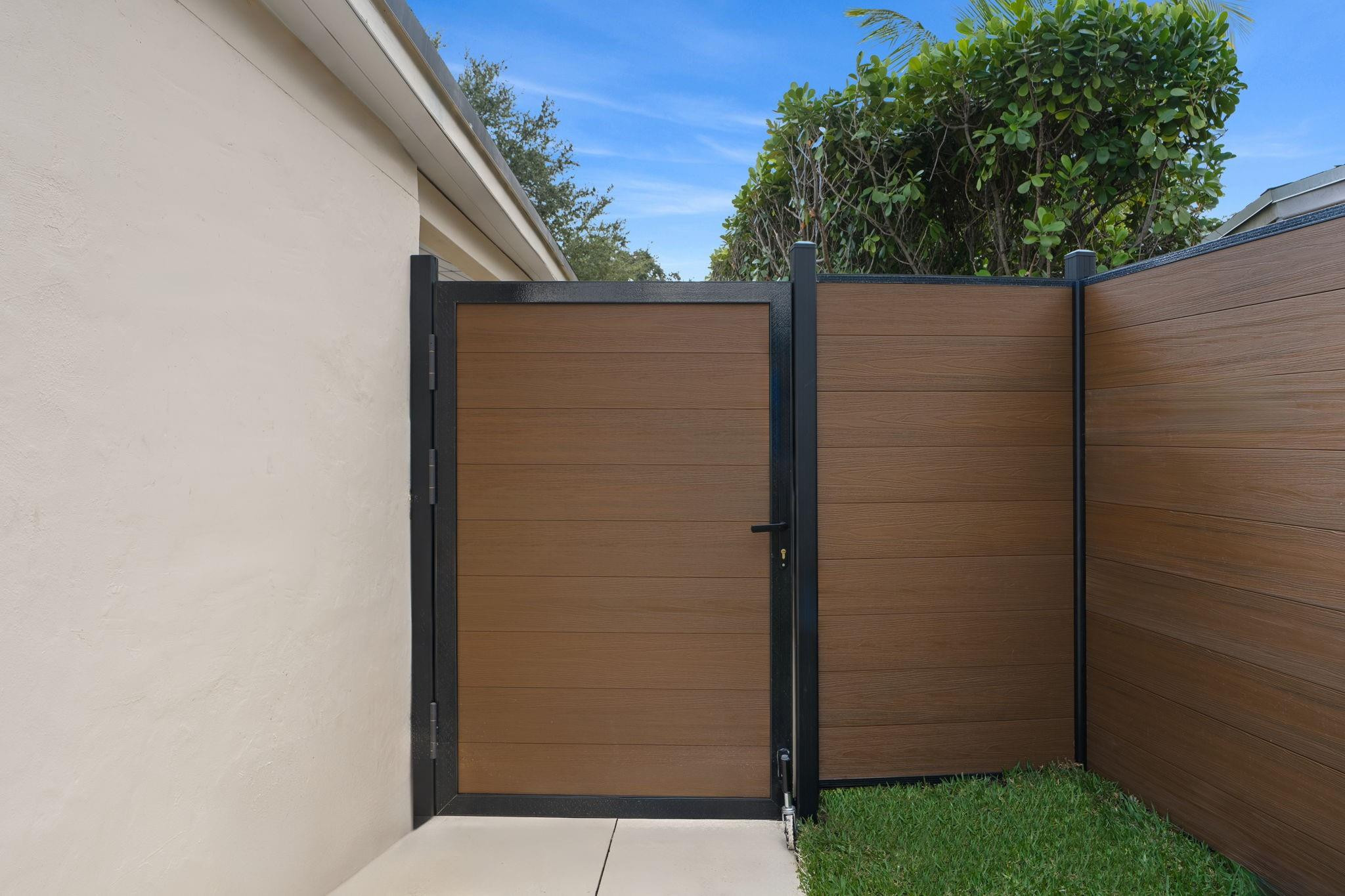 823 Southwest 27th Street Fort Lauderdale, FL 33315 - Photo 42 of 56 Photo 42