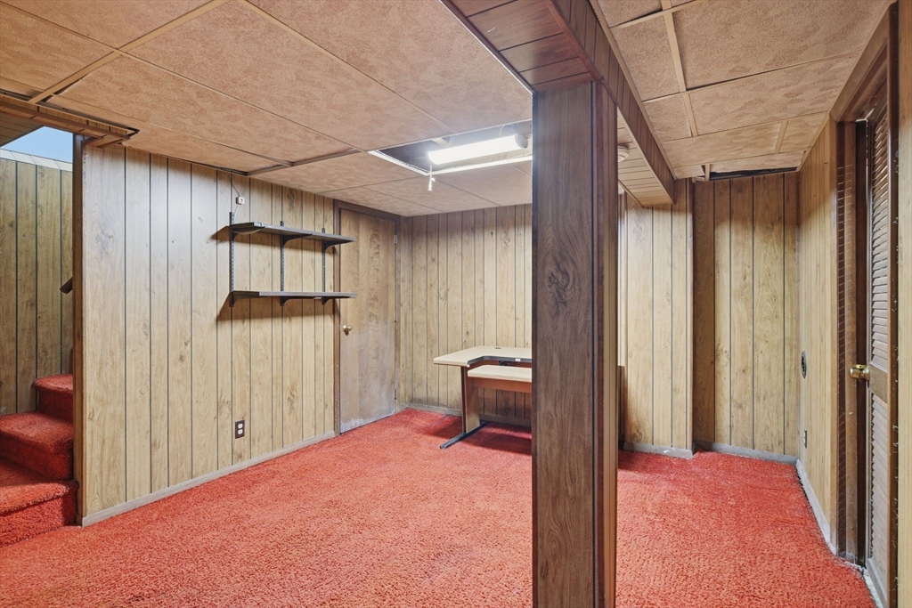 144 Almon Avenue West Springfield, MA 01089 - Photo 28 of 41