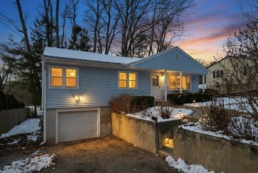 144 Almon Avenue West Springfield, MA 01089 - Photo 3 of 41