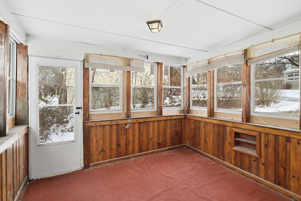 144 Almon Avenue West Springfield, MA 01089 - Photo 33 of 41