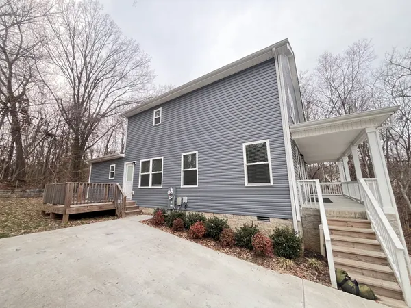 $1,700 | 114 Valley View Circle, Unit B, Clarksville, TN 37040