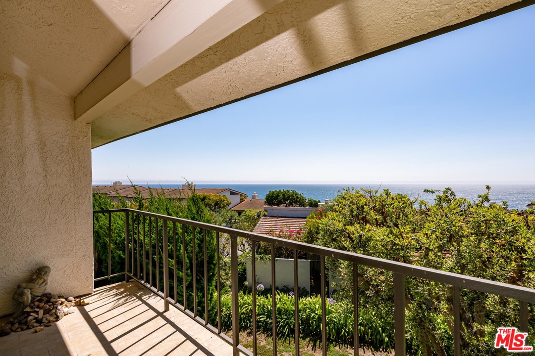 6789 Shearwater Lane Malibu, CA 90265 - Photo 5 of 21 a view of a balcony