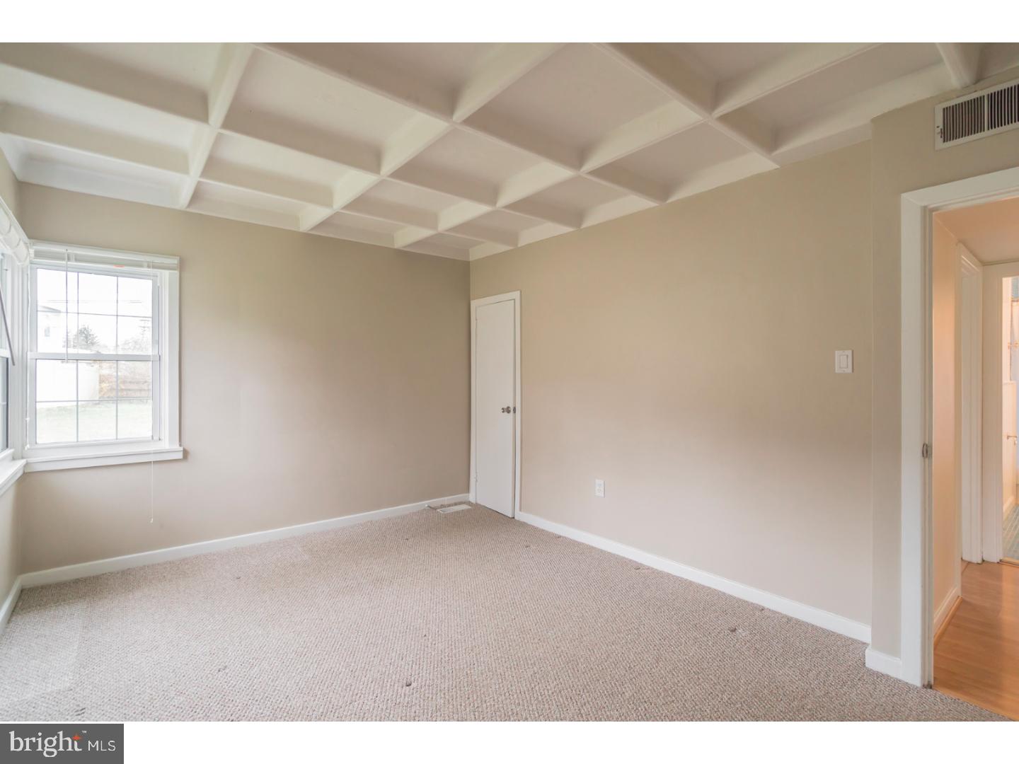 8102 MacArthur Road Wyndmoor, PA 19038 - Photo 11 of 22 Gallery Image 11