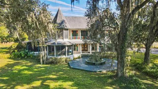 $599,000 | 5516 Frontier Drive, Zephyrhills, FL 33540